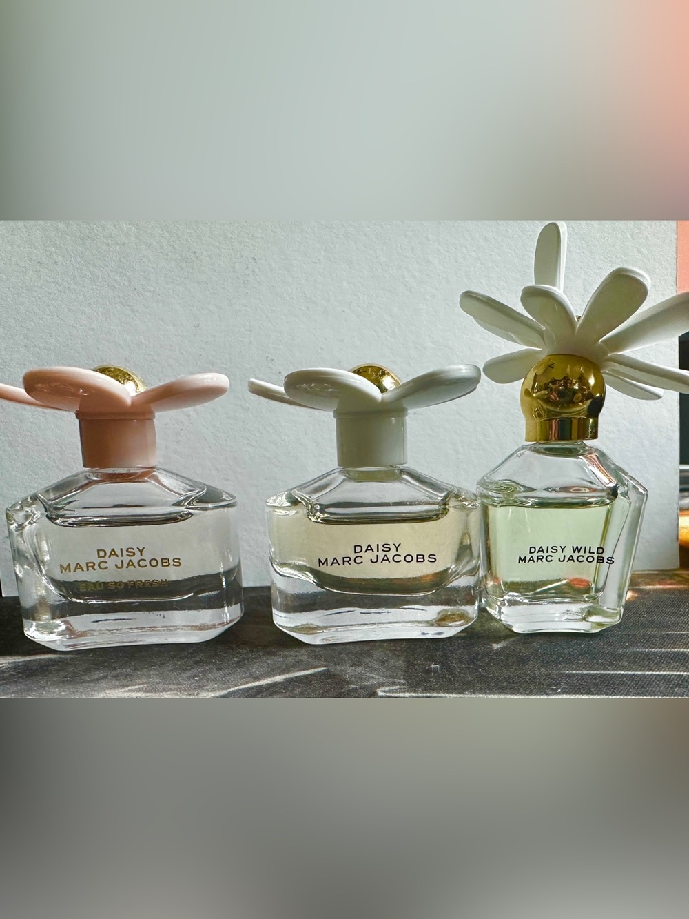 Perfume Set - Picture 3 of 4